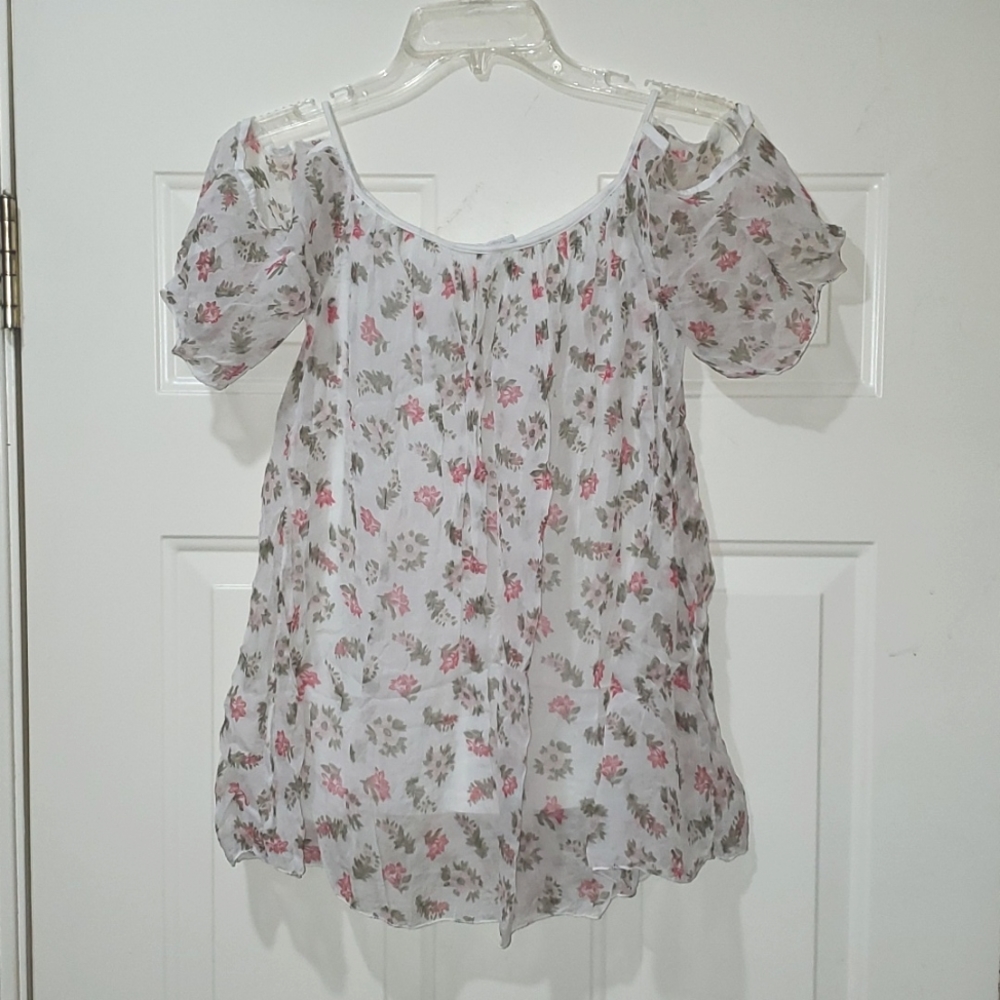 💥Sale 3/$30 Dolce Ragazza Floral Cold Shoulder Short Sleeve Blouse